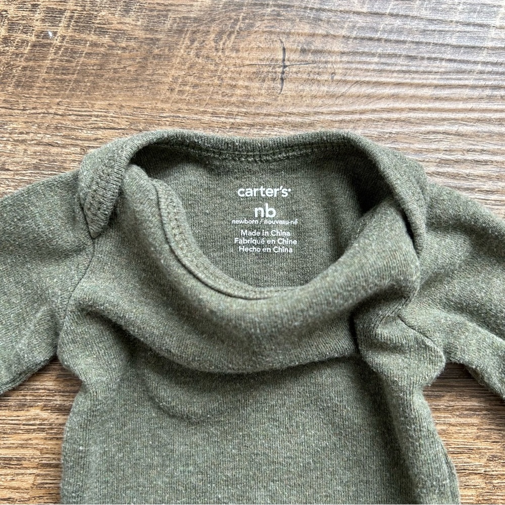 Carter’s Newborn Onesie Lot Solid Colors Onesies Boy Girl Gender Neutral Unisex - Picture 13 of 14